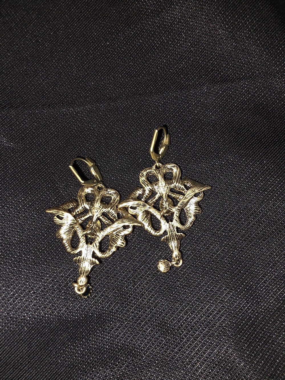 Gold Filigree Drop Earrings with Blue Crystals - Women Jewelry - Picture 4 of 4